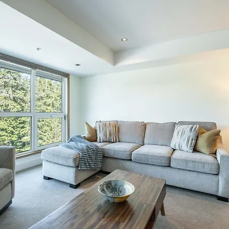 Le Chamois By Outpost Whistler Apartment Exterior photo